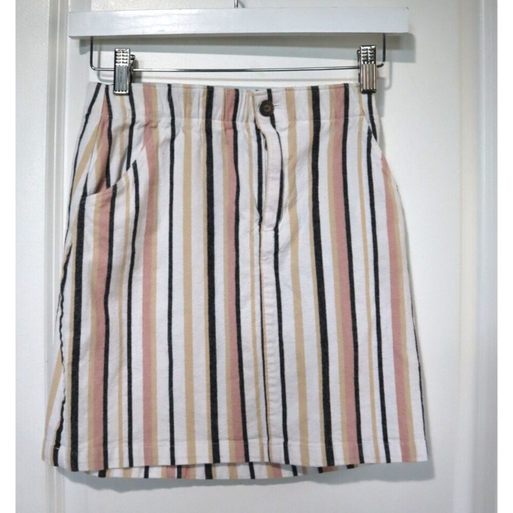 EUC Hollister Ultra High-Rise XS striped mini skirt Side Pockets White Pink Gray